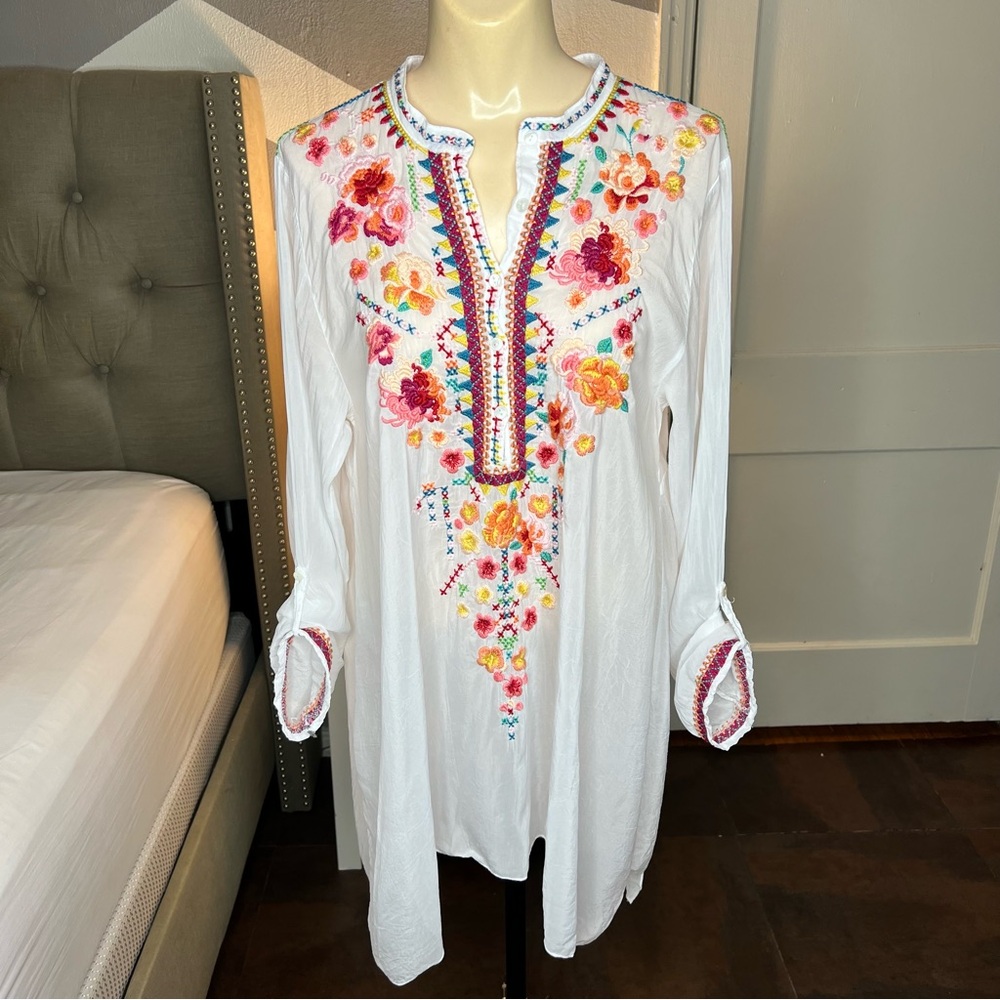 Johnny Was Floral Embroidered Tunic Top, White, Colorful